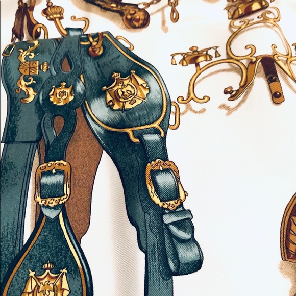 Authentic Vintage Hermes Silk Scarf - 90cm - Musee with Original Hermes Envelop - Picture 7 of 15